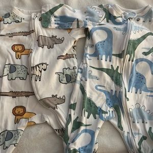 Old Navy & Carter 0-3 months